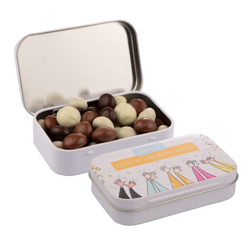 Groot scharnierblik met snoep Groot scharnierblik met snoep